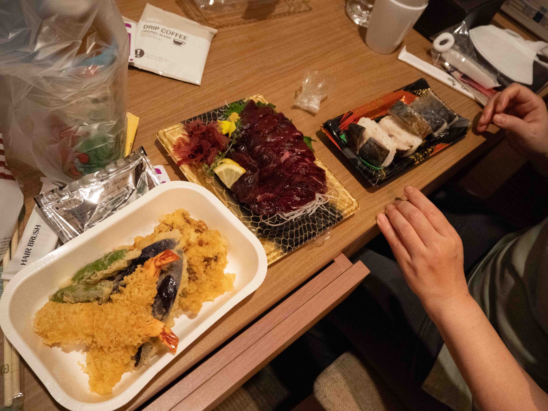 クジラ　刺身　240308 (1 - 1)